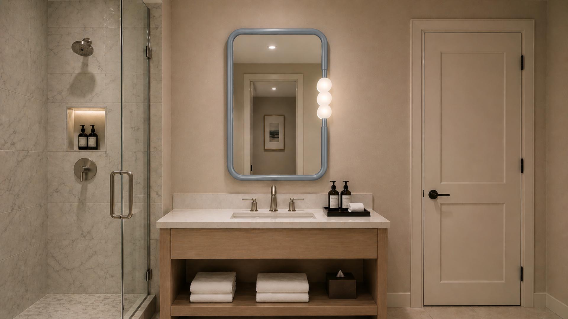 Bobby LED Mirror Bobby LED Mirror